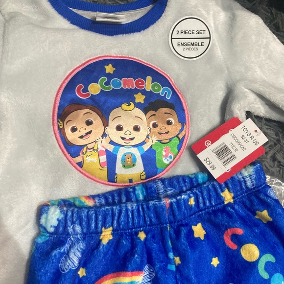 Coco melon fleece pj set - Picture 2 of 2